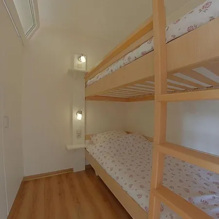 Апартаменты 347 *